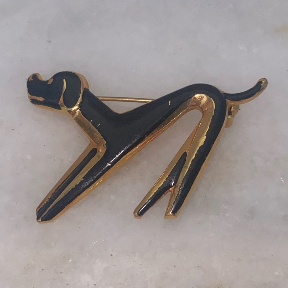 Vintage Black Enamel Greyhound Dog Brooch – Gold Tone, Marked Spain - Picture 3 of 6